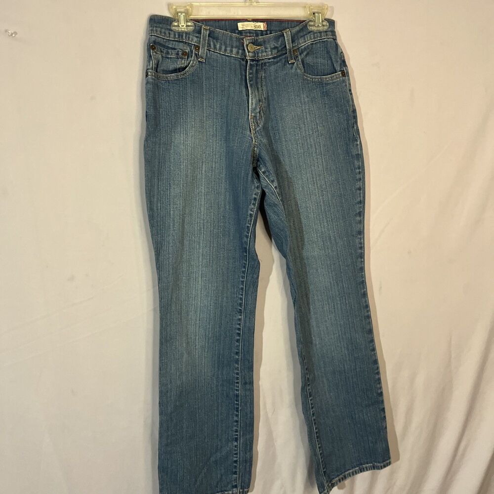 Levis Jeans Women 6 Short Blue 550 Relaxed Fit Bootcut Pants Medium Wash 26x30